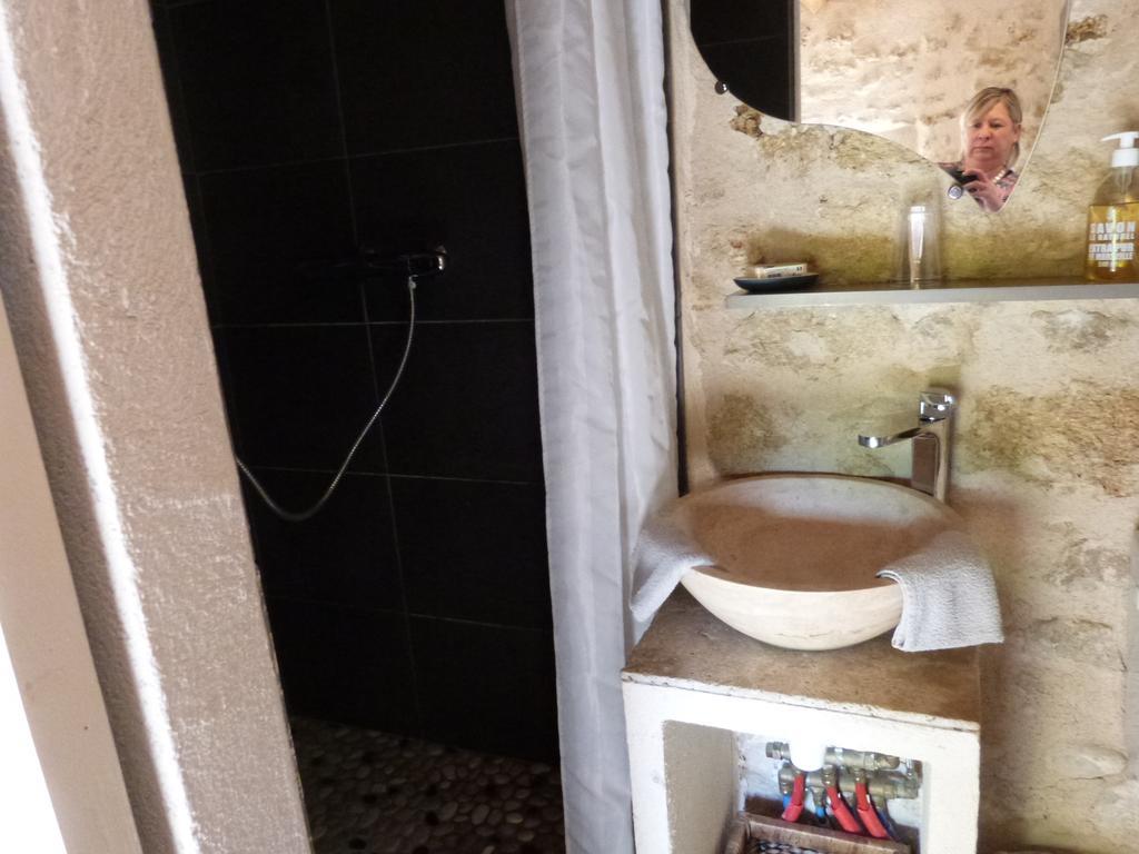 Petit Studio Le Pigeonnier A 5 Mn De Lourmarin Puyvert Eksteriør bilde